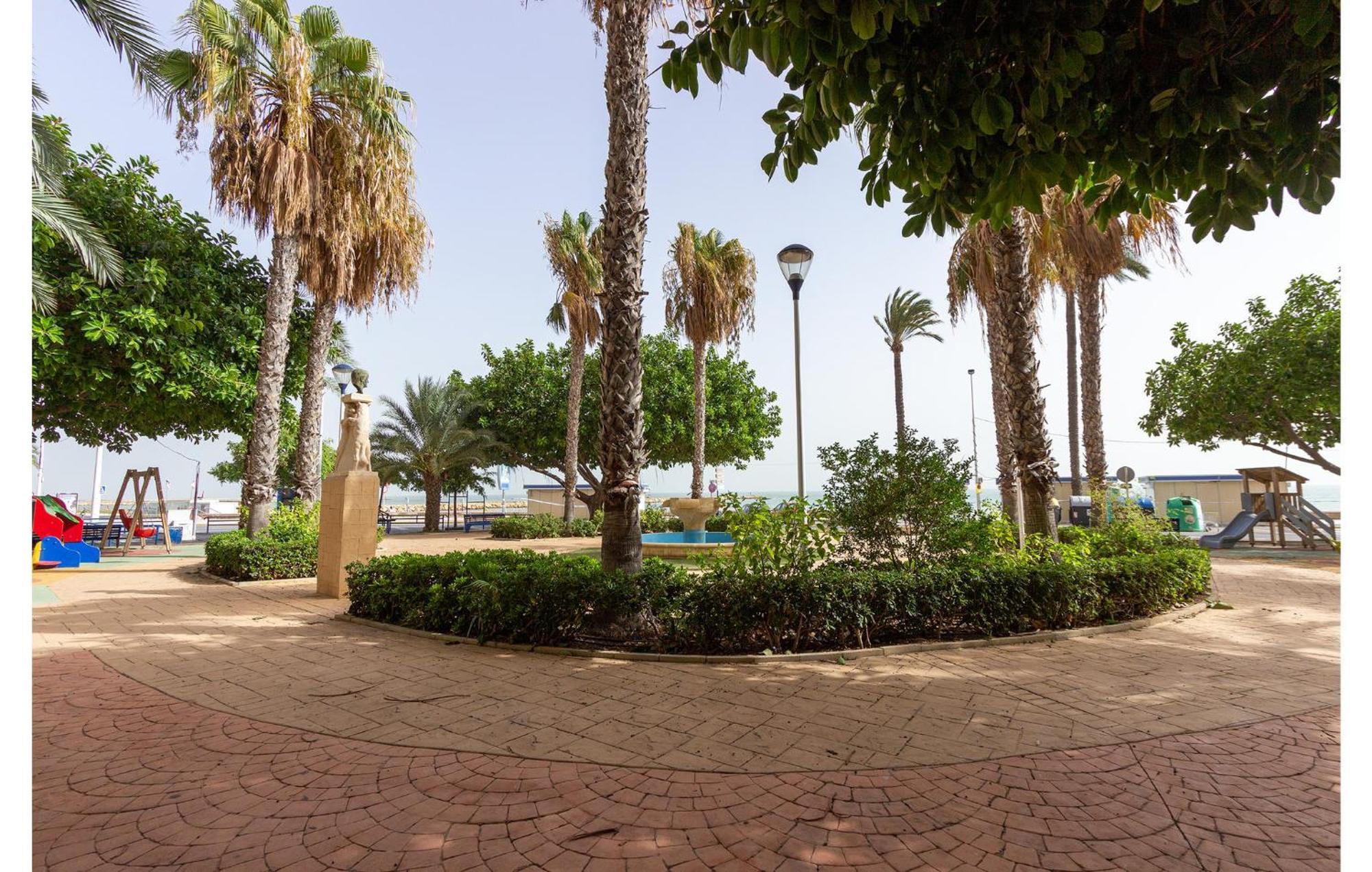 Lovely Apartment In Santa Pola With Kitchen Екстер'єр фото